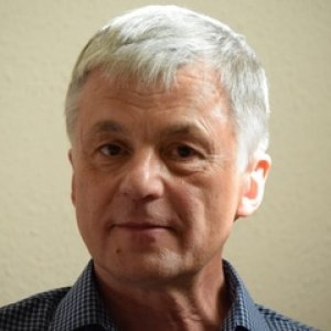 Олег Шапошников
