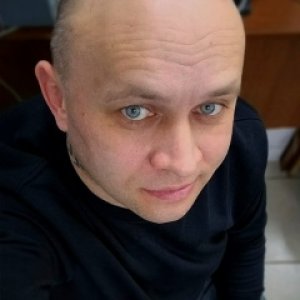 Александр Иванов