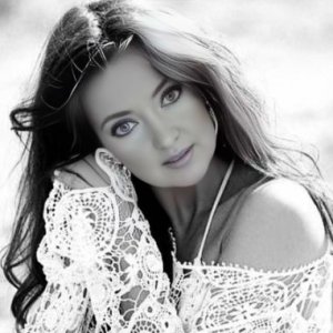 Эльна Кива